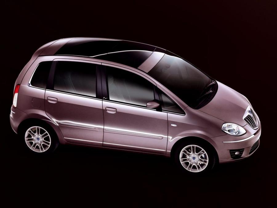  Lancia Musa 2007 года  (фото 84 из 86)
